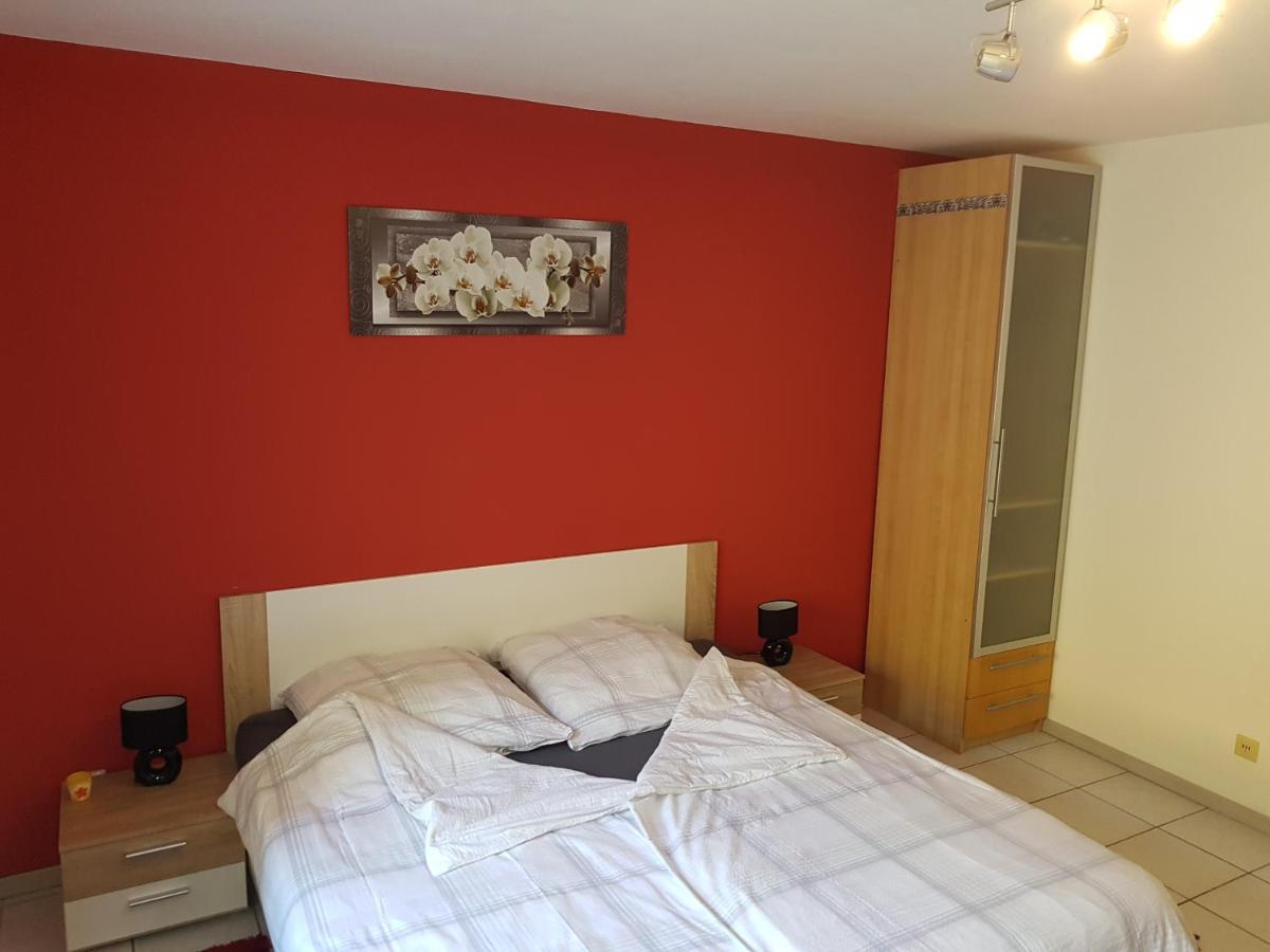 Zimmerappartement "Rose" - Ferienwohnungen Wagner & Gaul Daleiden ภายนอก รูปภาพ