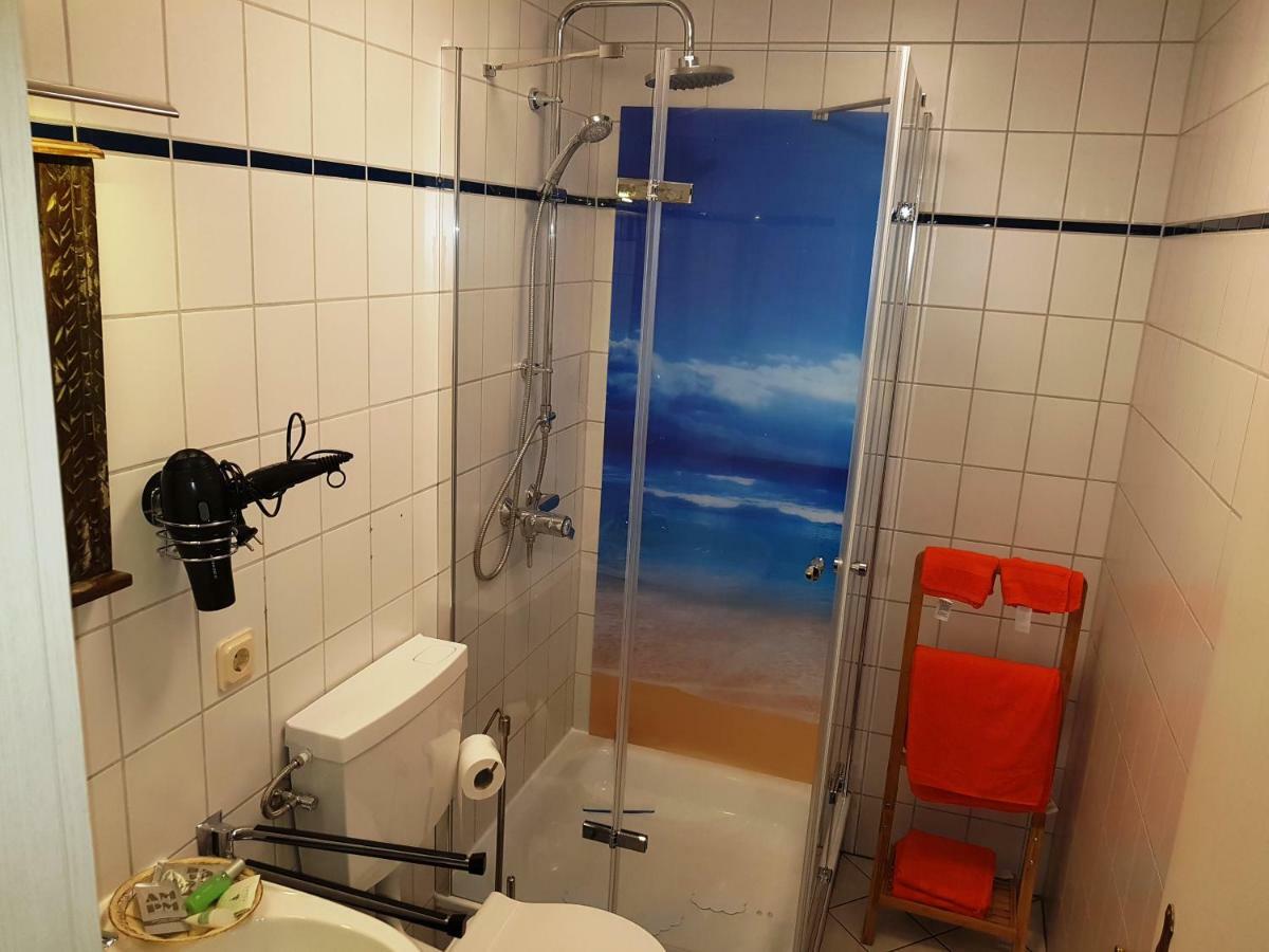 Zimmerappartement "Rose" - Ferienwohnungen Wagner & Gaul Daleiden ภายนอก รูปภาพ