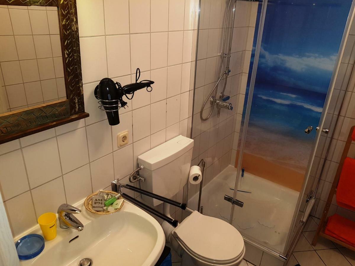 Zimmerappartement "Rose" - Ferienwohnungen Wagner & Gaul Daleiden ภายนอก รูปภาพ